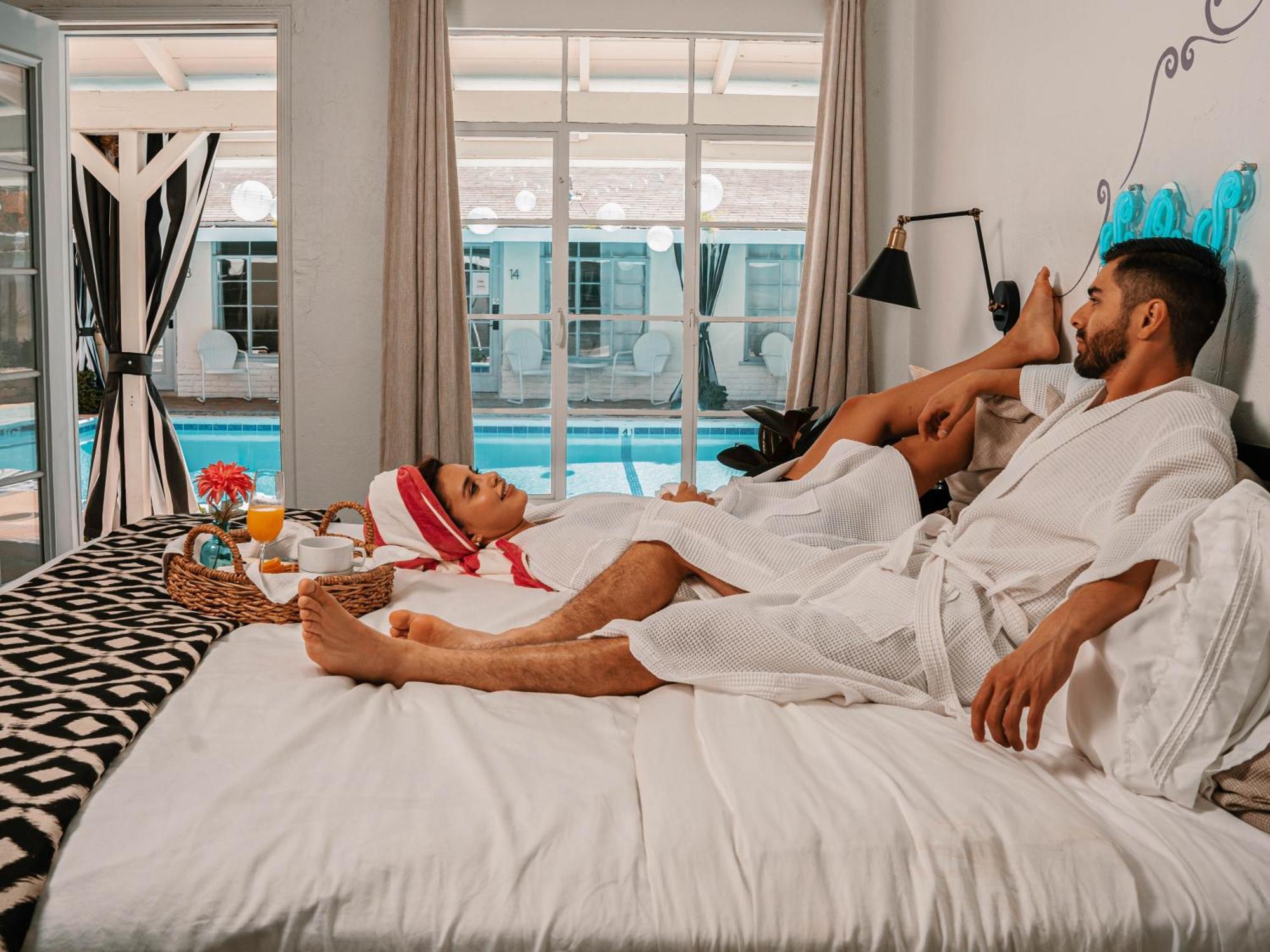 Natural Palm Springs Escape Poolside Plus Downtown Hotell Exteriör bild